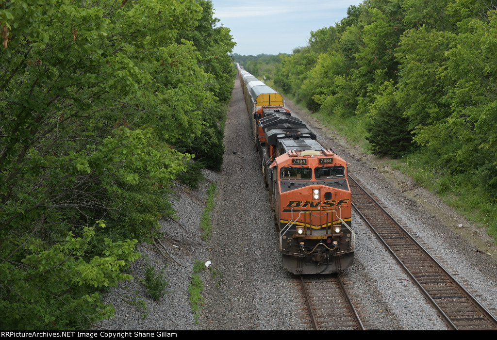 BNSF 7484